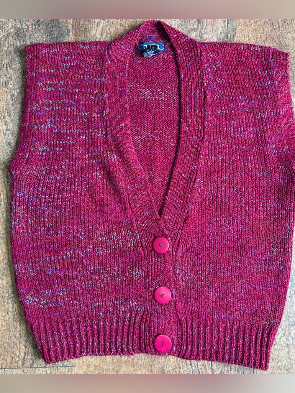 Vintage Ohi Women’s Sweater Vest 3 Button Multiple Color Medium